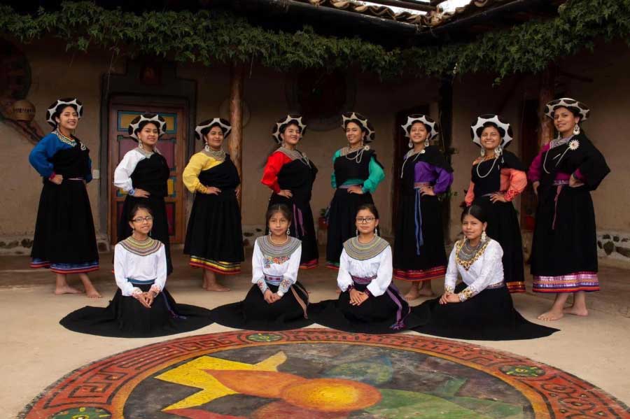 communities-and-ethnicities.alt_img-andes-1 communities-and-ethnicities.alt_img-andes-1